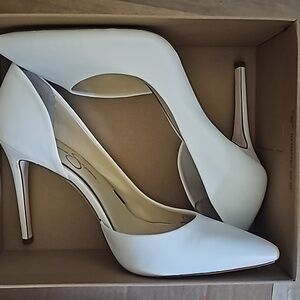 White Jessica Simpson heels.